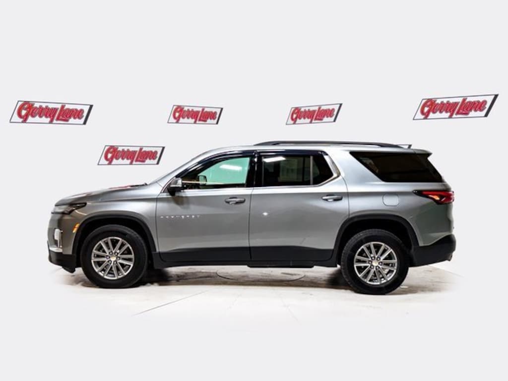 Used 2023 Chevrolet Traverse LT Cloth w/1LT SUV