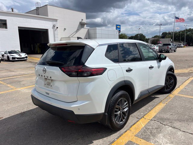 Used 2024 Nissan Rogue S FWD SUV