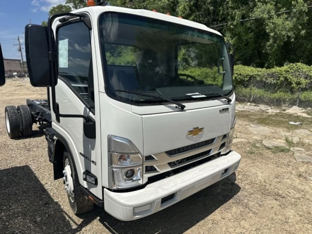 New 2024 Chevrolet Low Cab Forward 4500 Truck