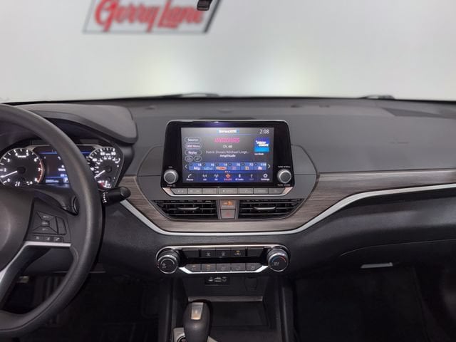 2025 Nissan Altima SV - Photo 8