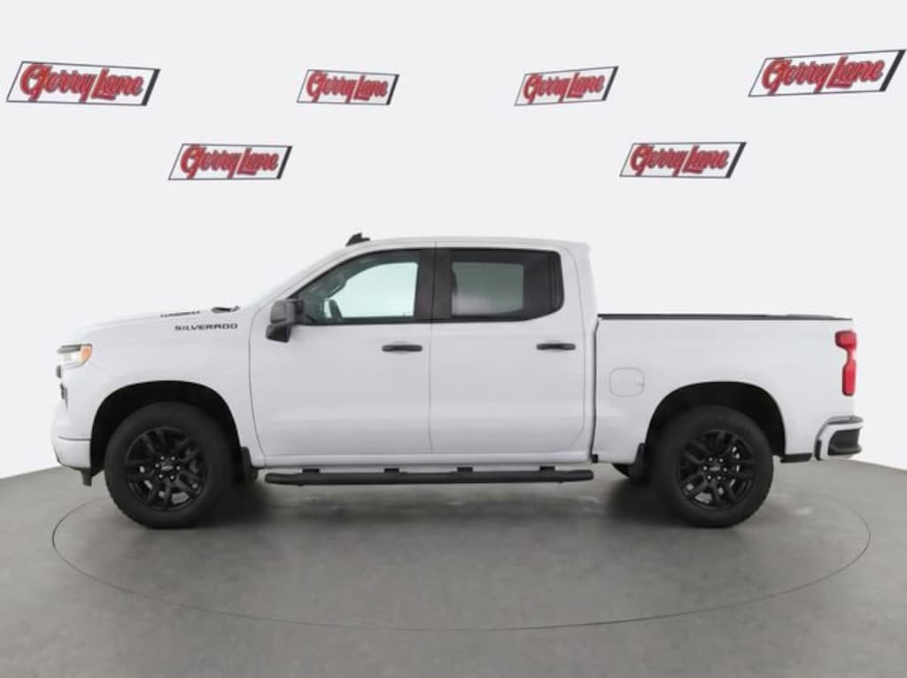 Used 2025 Chevrolet Silverado 1500 Custom Truck Crew Cab