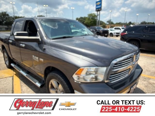 2016 RAM 1500 SLT
