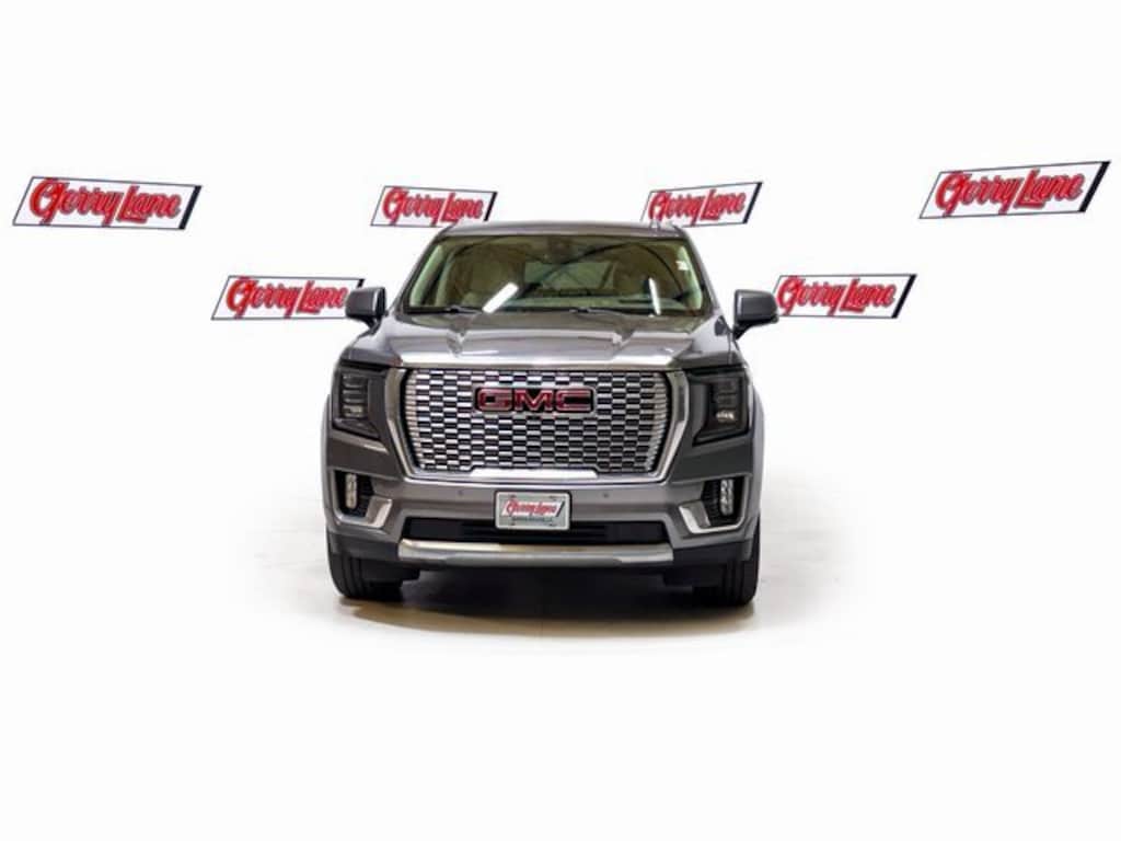 Used 2021 GMC Yukon XL Denali SUV