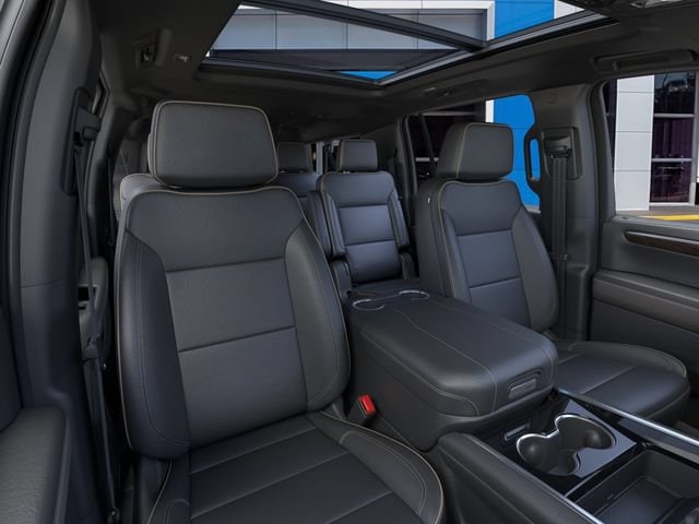 2026 Chevrolet Suburban Premier - Photo 16