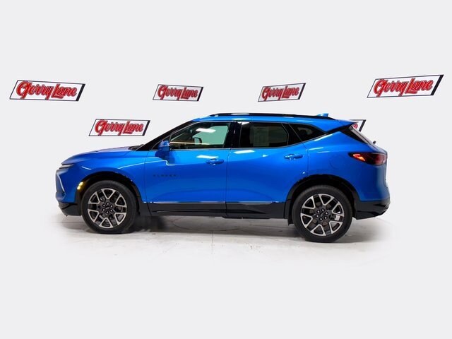 2025 Chevrolet Blazer RS photo 4