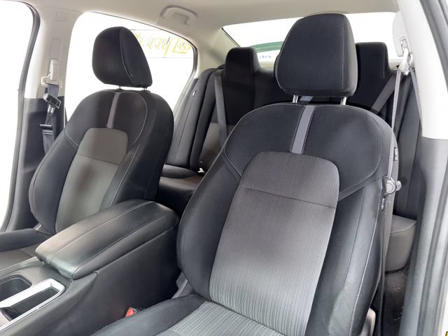 2023 Nissan Sentra SV - Photo 12