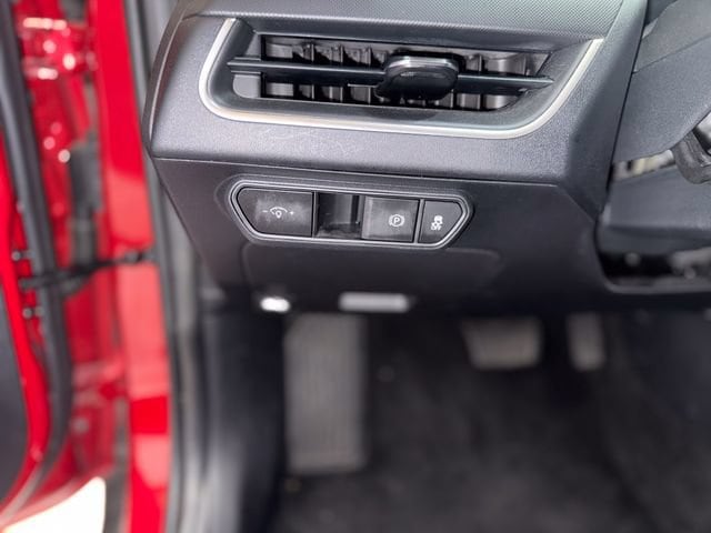 2025 Kia K4 LXS - Photo 7