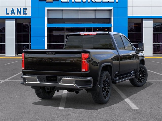 2026 Chevrolet Silverado 2500HD LTZ photo 4