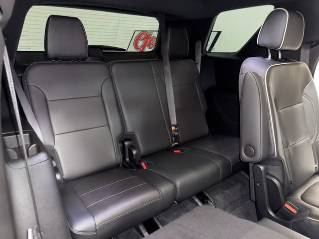 2023 Chevrolet Traverse Premier - Photo 21