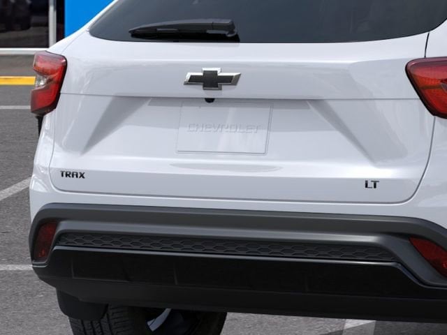 2026 Chevrolet Trax LT - Photo 14
