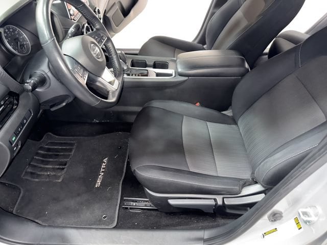 2023 Nissan Sentra SV - Photo 11