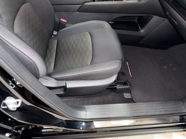 2024 Nissan Pathfinder SV - Photo 15