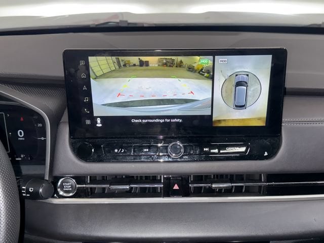 2025 Mitsubishi Outlander SEL - Photo 11