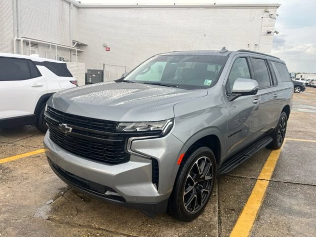 Used 2023 Chevrolet Suburban RST SUV