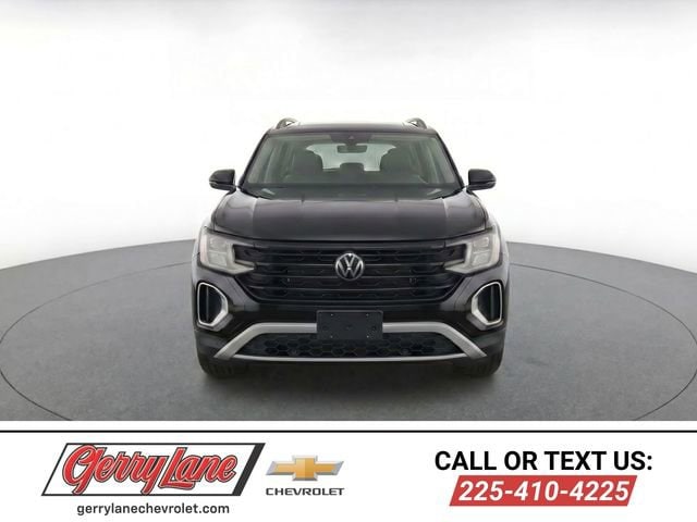 2025 Volkswagen Atlas 2.0T Atlas Peak Edition 4MOTION's photo