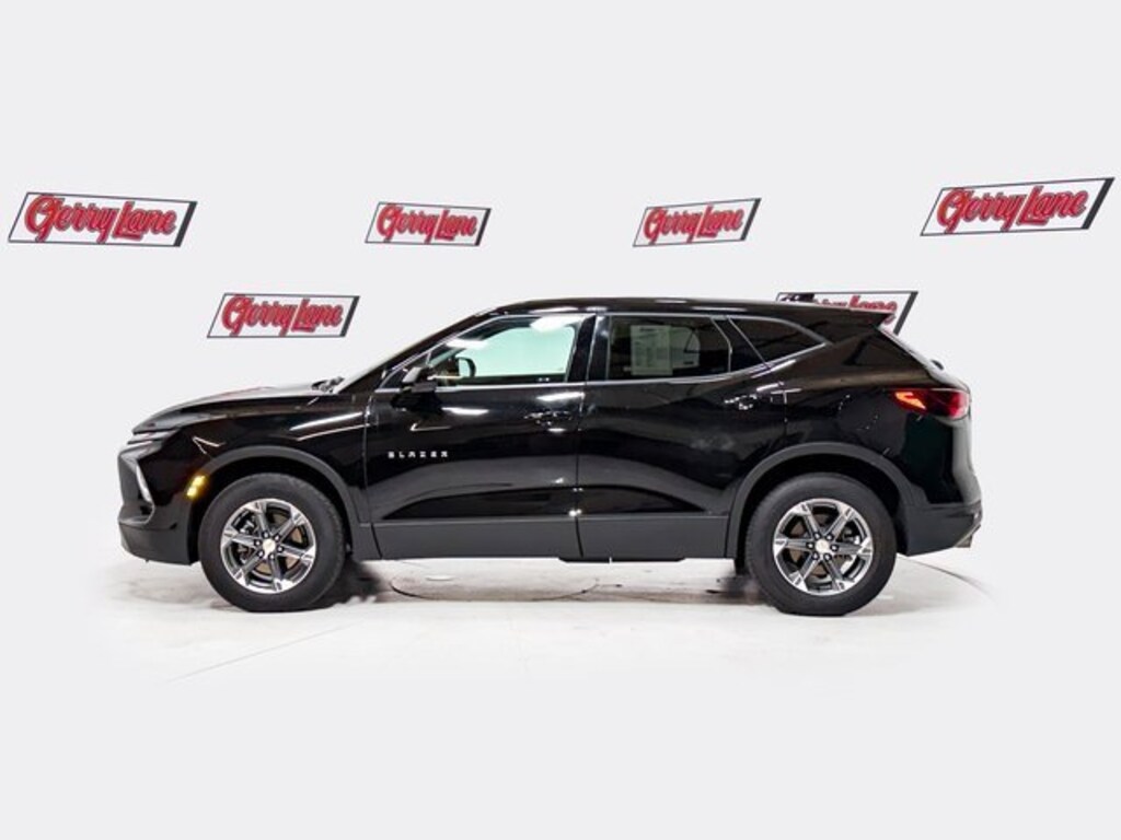 Used 2025 Chevrolet Blazer LT w/2LT SUV