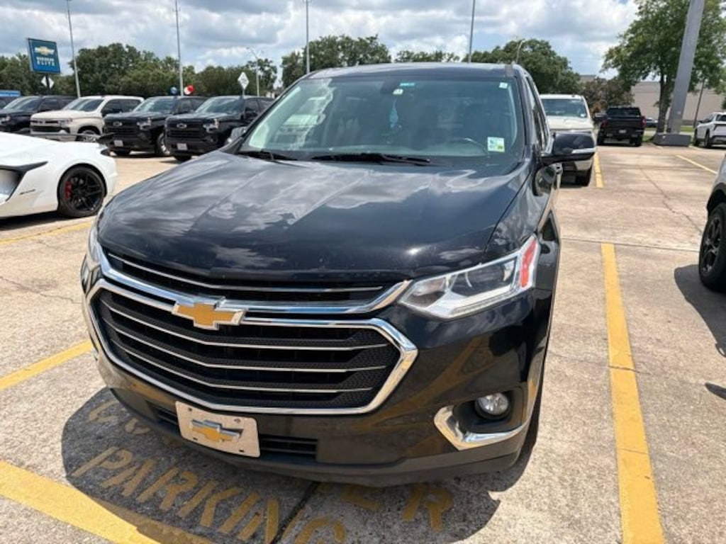 Used 2020 Chevrolet Traverse LT Cloth w/1LT SUV