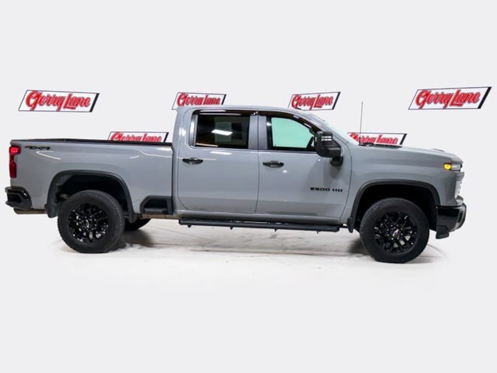 Used 2025 Chevrolet Silverado 2500 HD Custom Truck