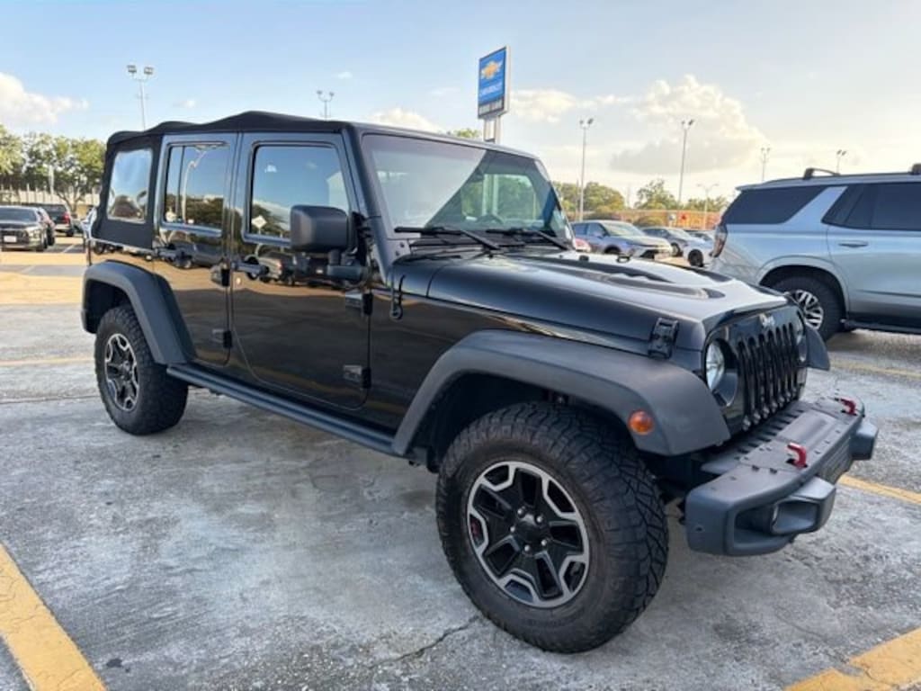Used 2015 Jeep Wrangler Unlimited Rubicon 4x4 SUV