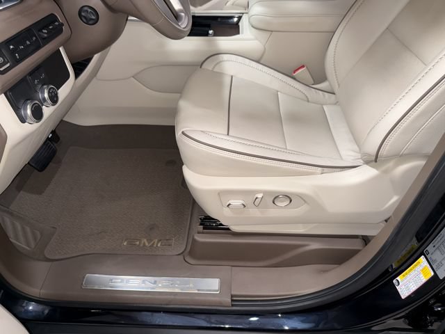 2021 GMC Yukon Denali - Photo 13