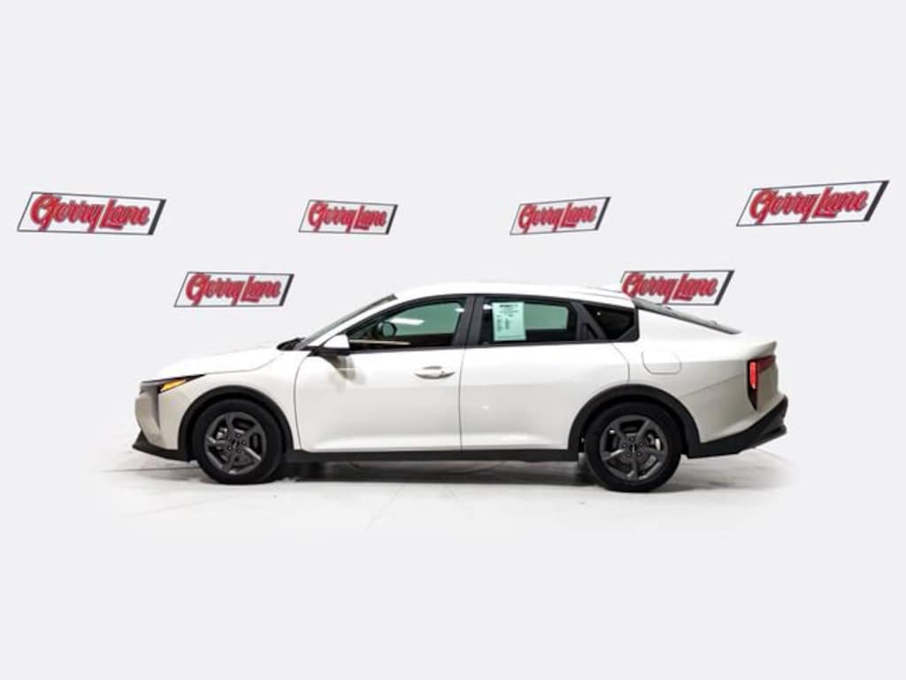 Used 2025 Kia K4 LXS Sedan