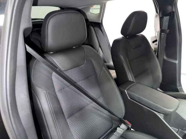 2025 Chevrolet Trax LT - Photo 16