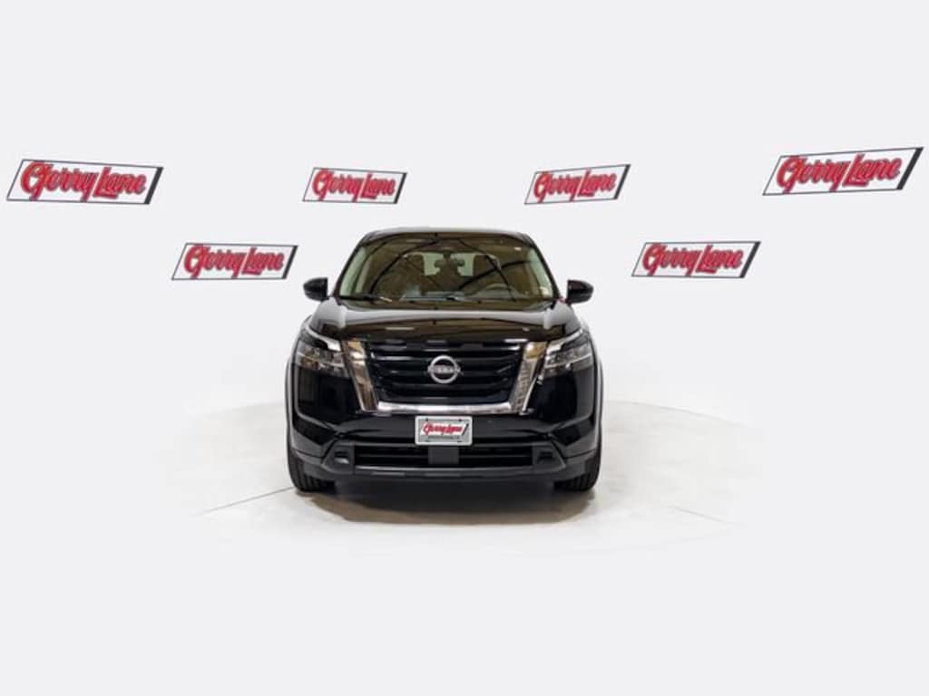 Used 2022 Nissan Pathfinder S SUV