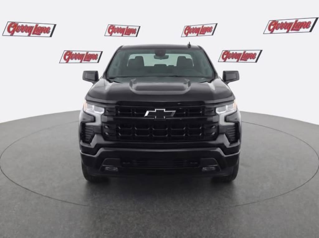 Used 2025 Chevrolet Silverado 1500 LT Trail Boss Truck Crew Cab