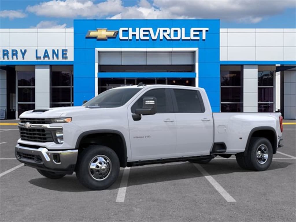 New 2026 Chevrolet Silverado 3500 HD LT DRW Truck