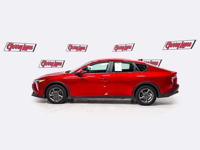 2025 Kia K4 LXS - Photo 4