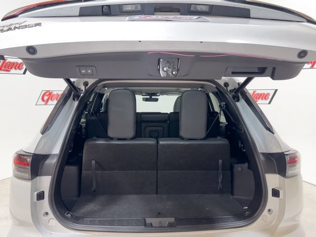 2025 Mitsubishi Outlander SEL - Photo 6
