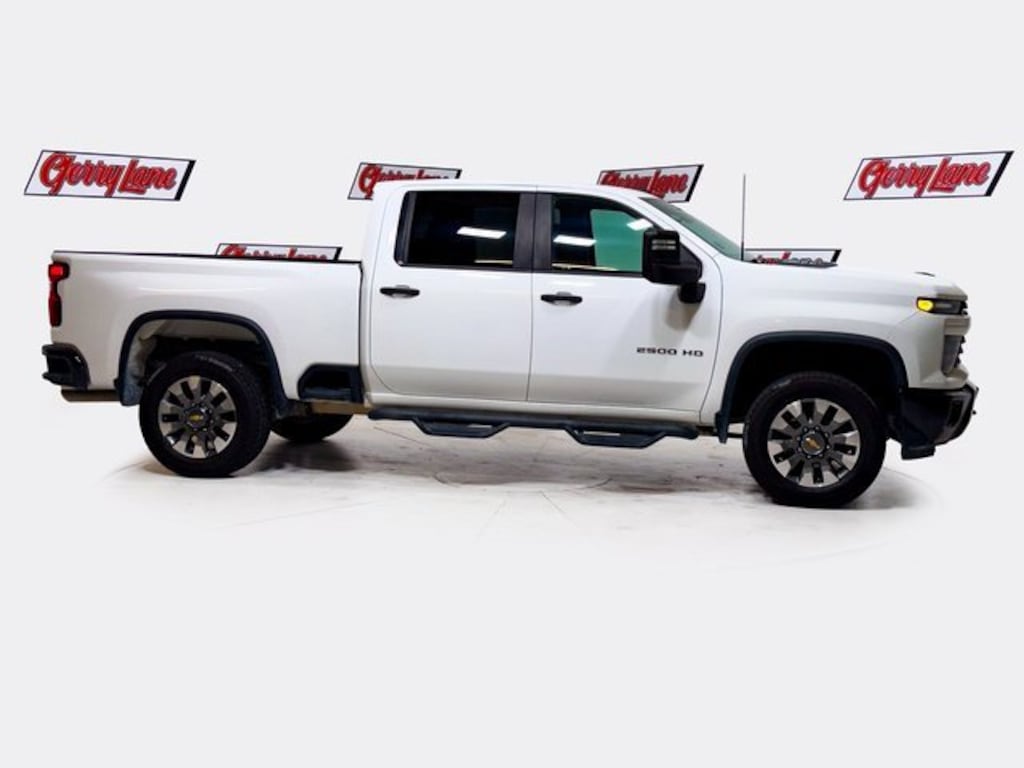 Used 2024 Chevrolet Silverado 2500 HD Custom Truck