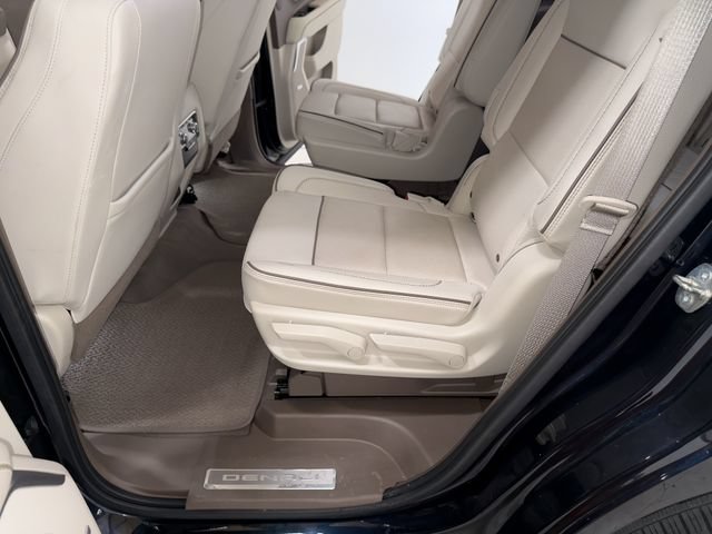 2021 GMC Yukon Denali - Photo 17