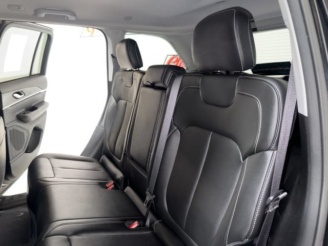 2023 Jeep Grand Cherokee Limited - Photo 16