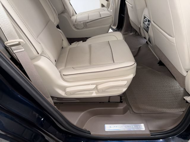 2021 GMC Yukon Denali - Photo 19