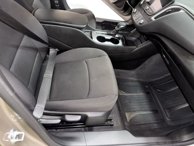 2024 Chevrolet Malibu 1LS - Photo 13
