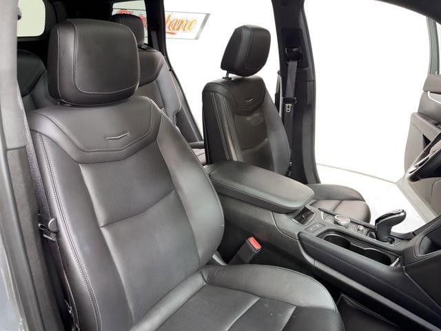 2025 Cadillac XT6 Premium Luxury - Photo 18