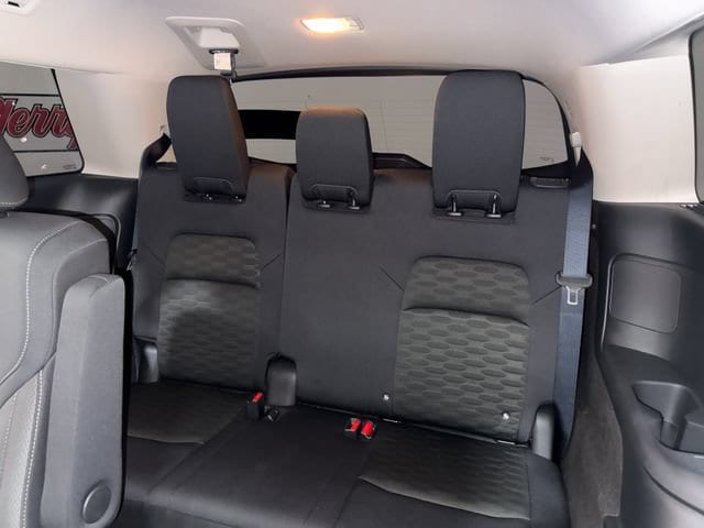 2024 Nissan Pathfinder SV - Photo 21
