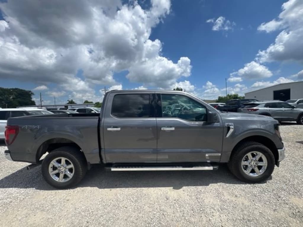 Used 2025 Ford F-150 XLT Truck SuperCrew Cab
