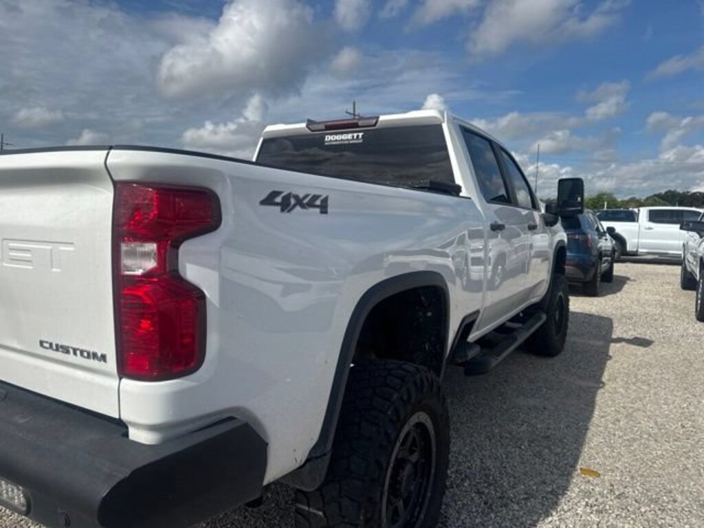 Used 2022 Chevrolet Silverado 2500 HD Custom Truck Crew Cab
