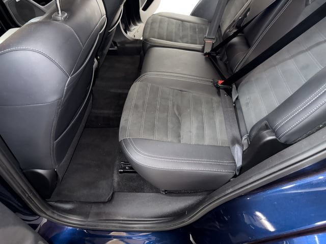 2025 Mitsubishi Outlander SE - Photo 18