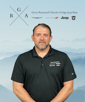 Staff member Jason Little from 8ceade326502