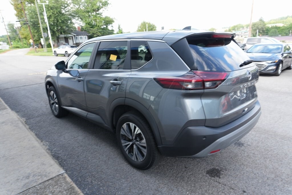 2023 Nissan Rogue SV photo 4