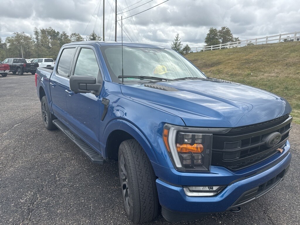 2022 Ford F-150 XLT photo 3