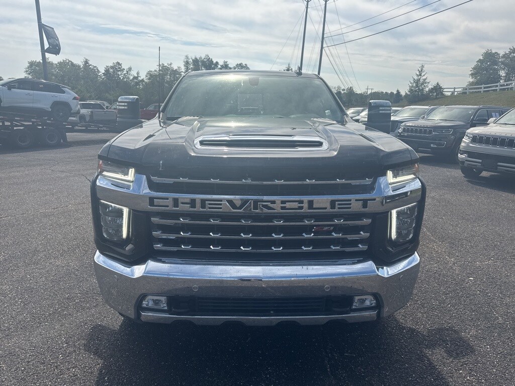 2022 Chevrolet Silverado 2500HD LTZ photo 2