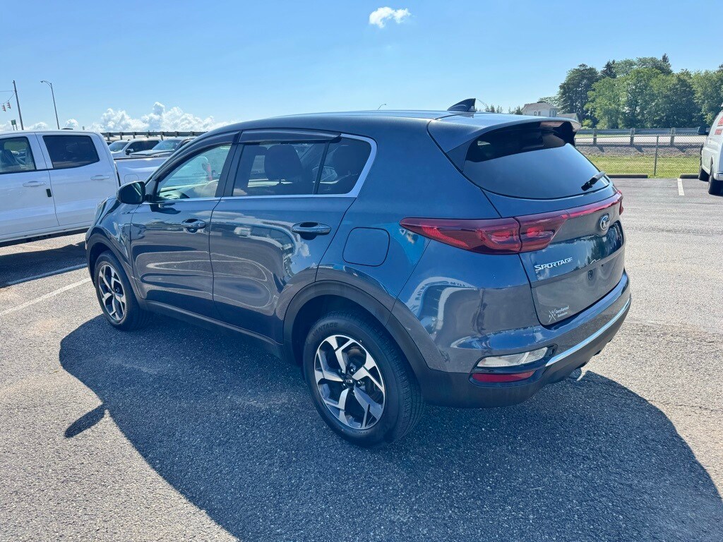2022 Kia Sportage LX photo 4