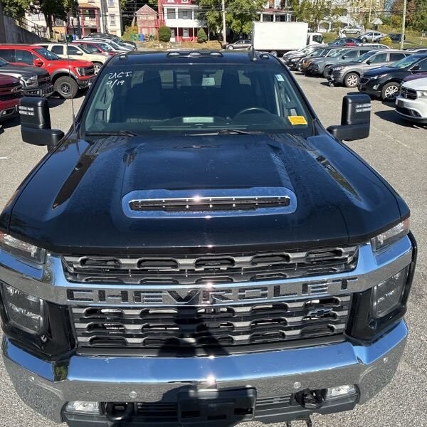 2020 Chevrolet Silverado 2500HD LT photo 2