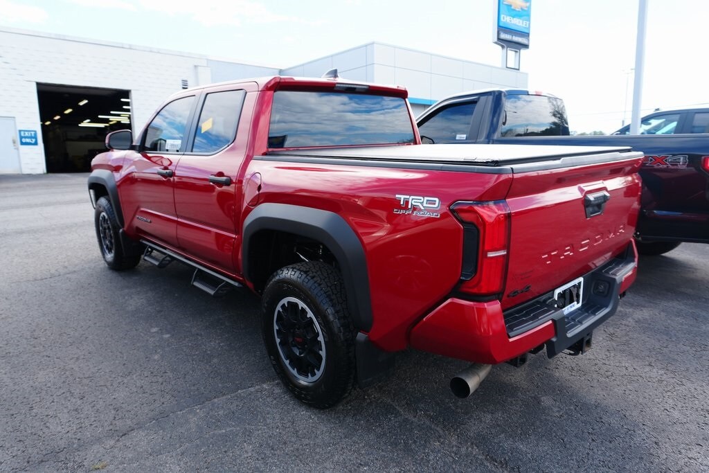 2024 Toyota Tacoma 4x4 TRD Off-Road photo 4