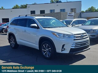 Picture of a  2017 Toyota Highlander SUV For Sale In Lowell, MA