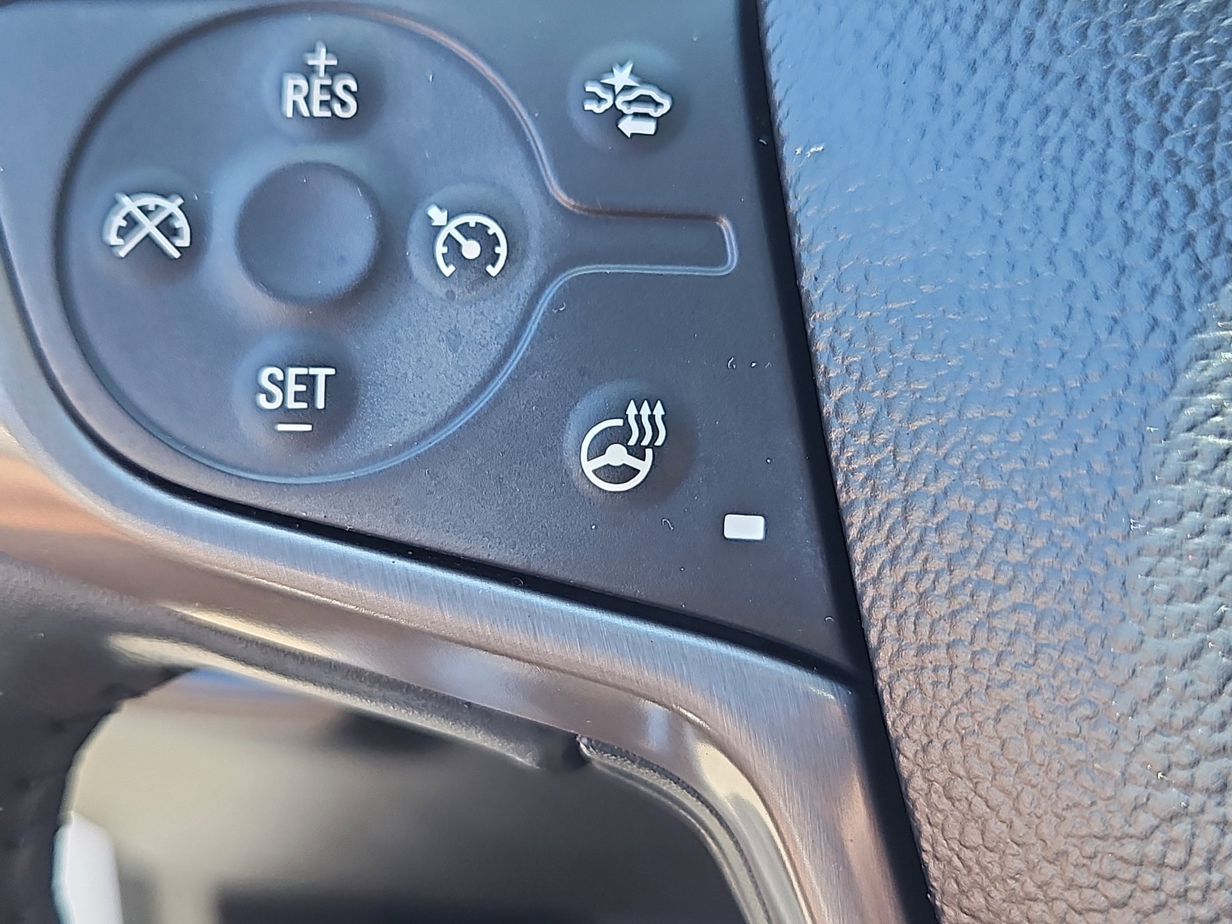 2022 GMC Acadia AT4 - Photo 15